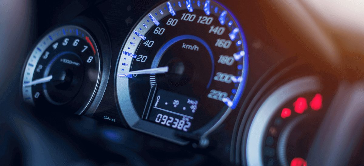 Read more about the article How to Check Your Car’s Mileage Accurately