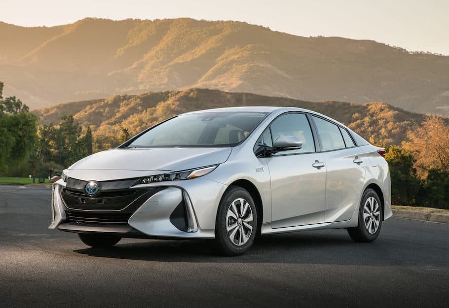 Read more about the article Top Compact Petrol Cars for Busy Indian Cities