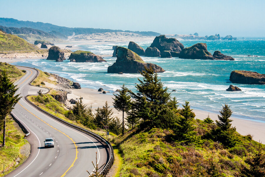 Read more about the article Top 5 Scenic Drives in India You Must Experience